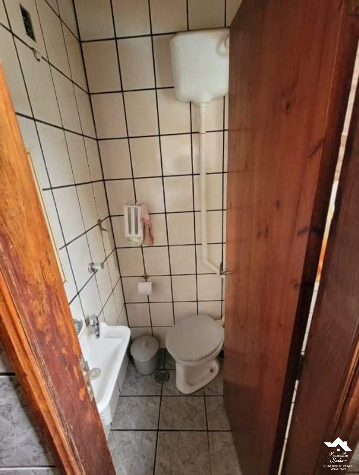 Casa à venda com 5 quartos, 224m² - Foto 14