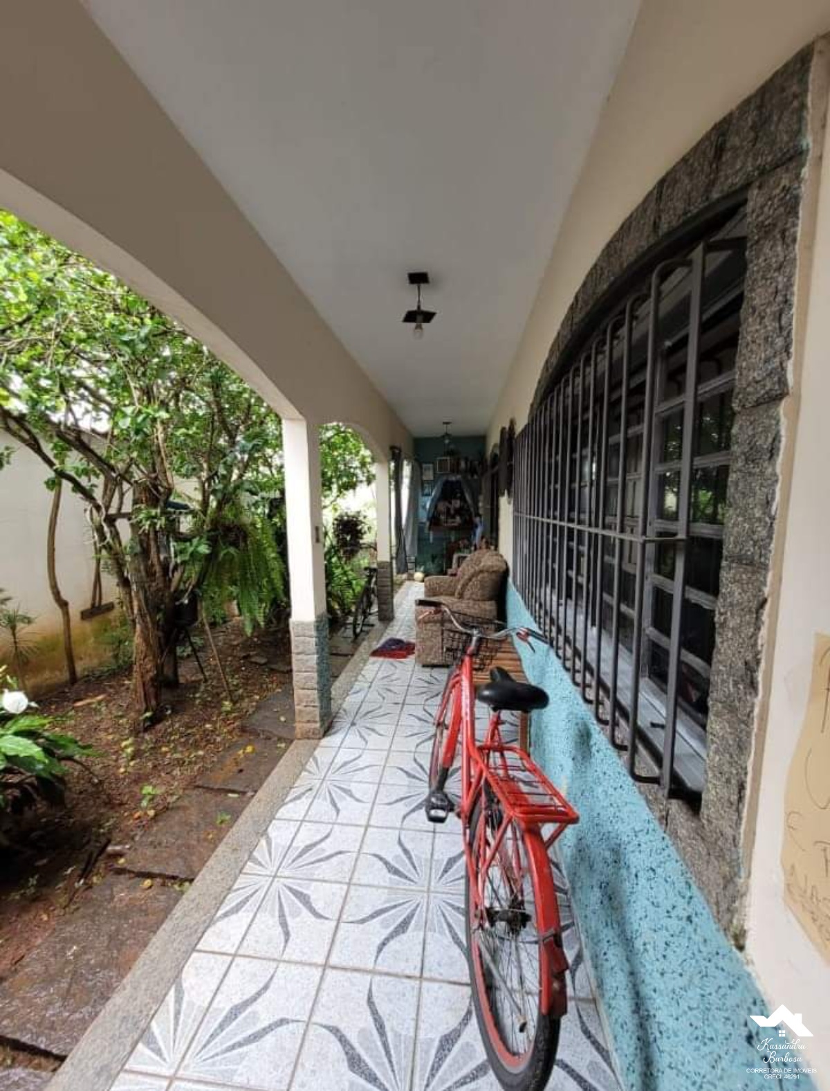 Casa à venda com 5 quartos, 224m² - Foto 7